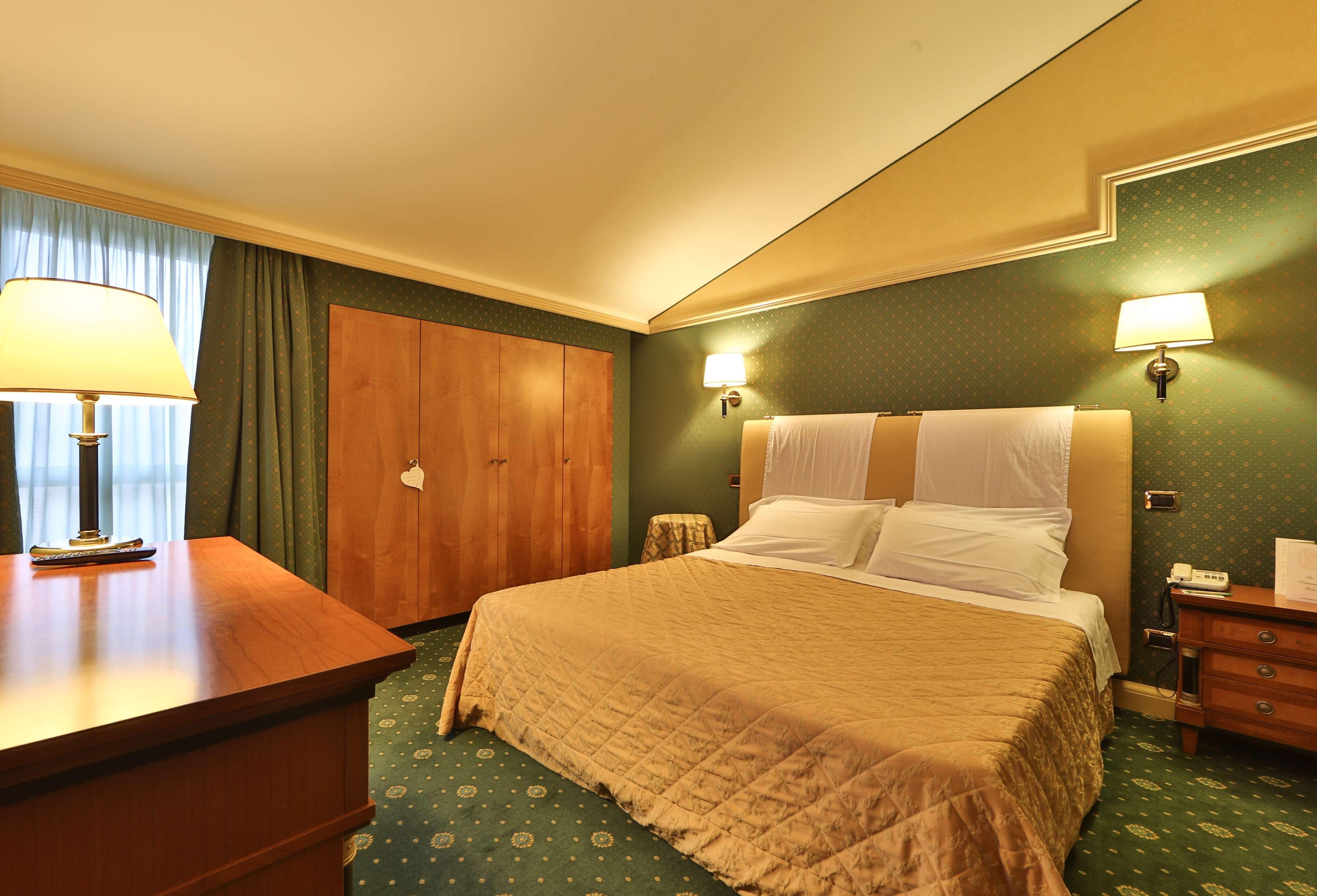 Best Western Grand Hotel Guinigi Lucca Esterno foto