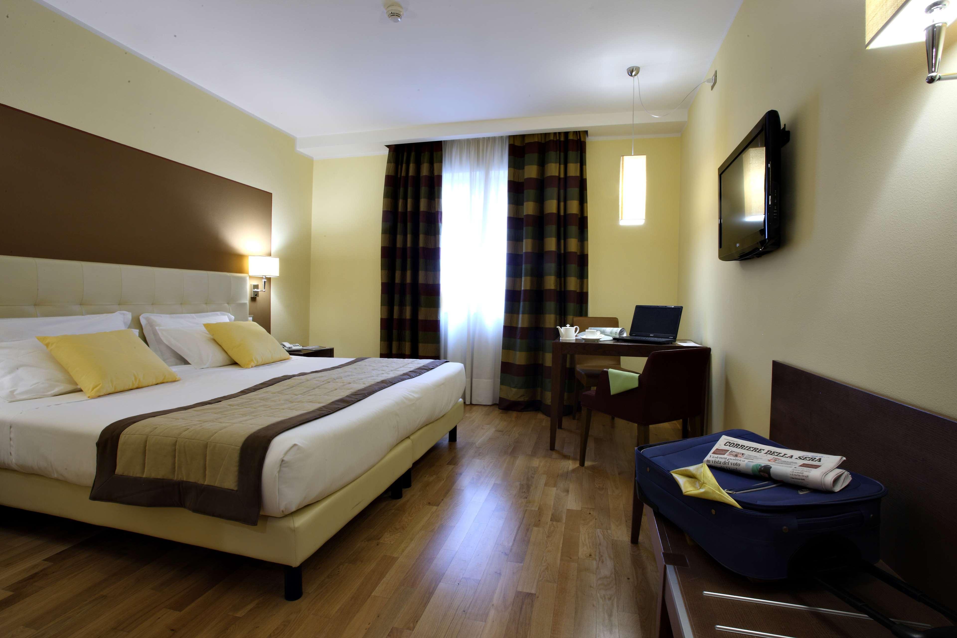 Best Western Grand Hotel Guinigi Lucca Esterno foto